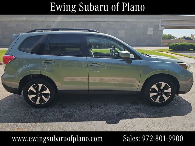 Used 2017 Subaru Forester 2.5i Premium AWD/4WD image 6