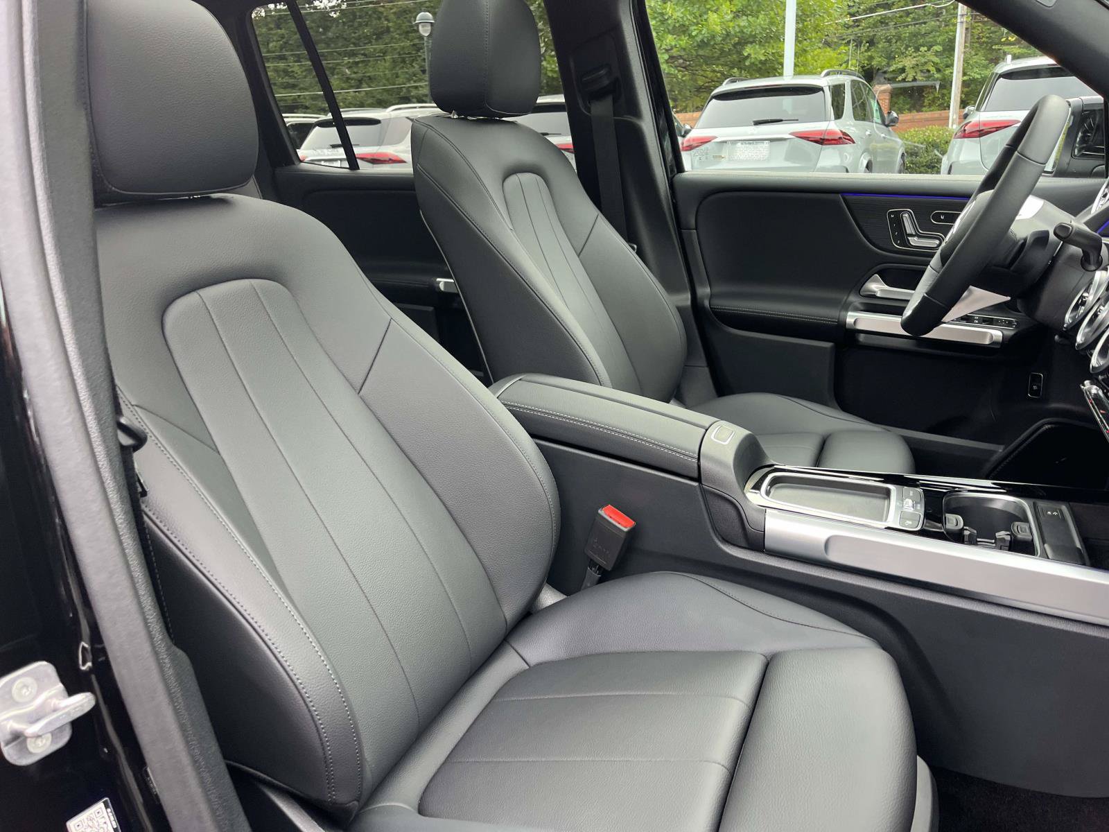 New 2026 Mercedes-Benz GLB 250 4MATIC image 45
