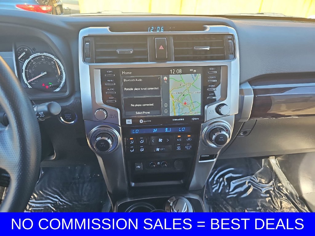 Used 2022 Toyota 4Runner Limited AWD/4WD image 19