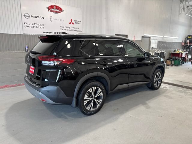 Used 2021 Nissan Rogue SV w/ Premium Package AWD/4WD image 4