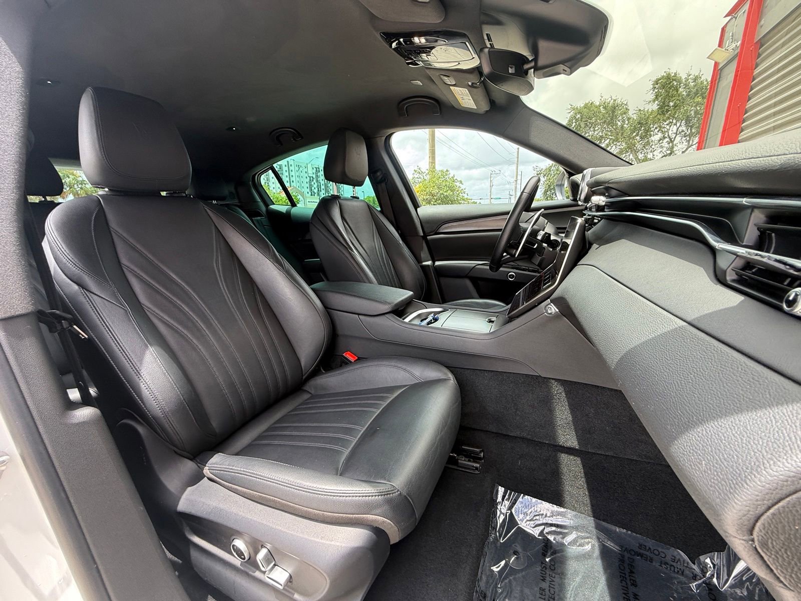 Used 2024 Maserati Grecale GT AWD/4WD image 32