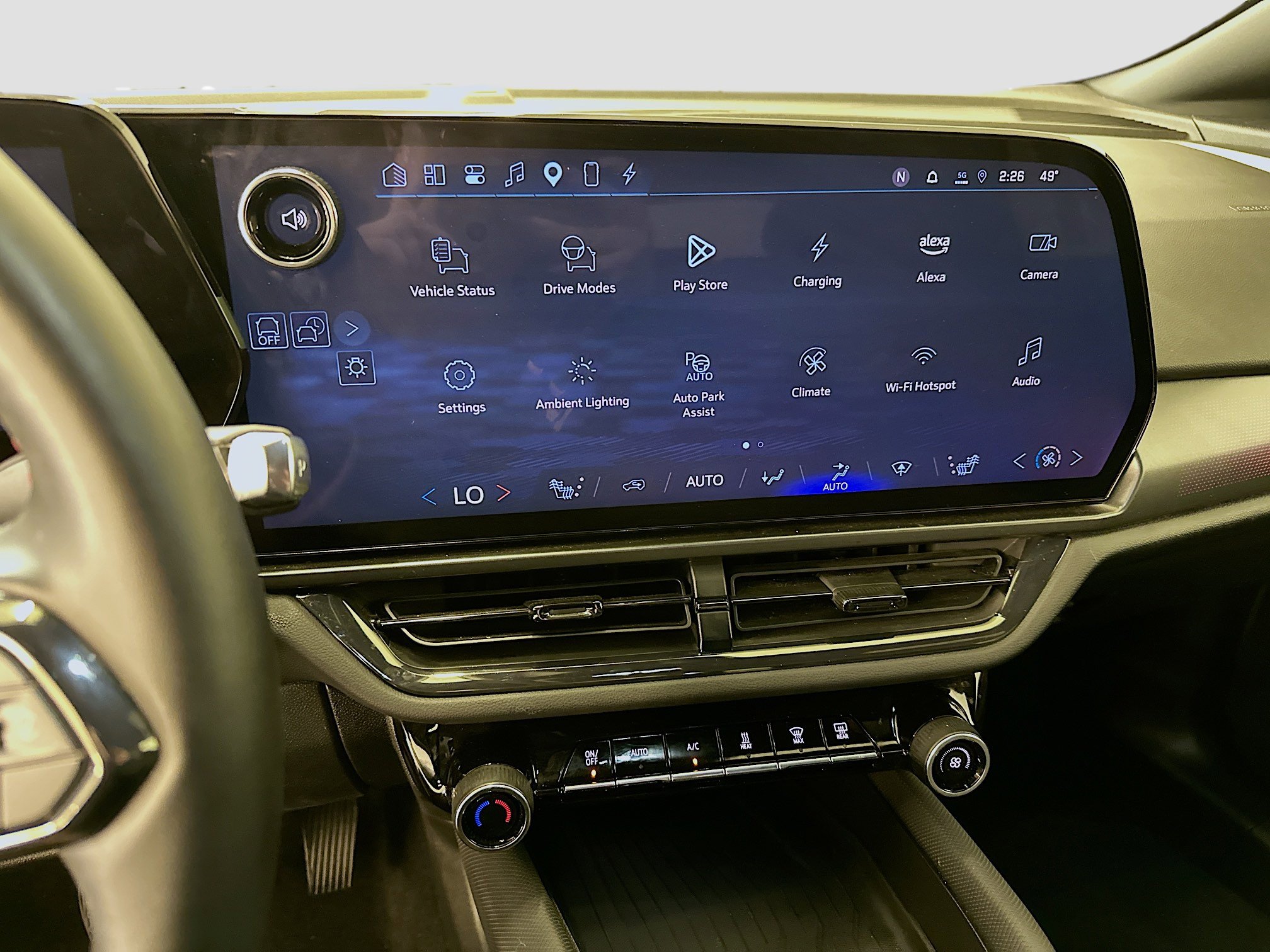 Used 2024 Chevrolet Equinox EV RS AWD/4WD image 26