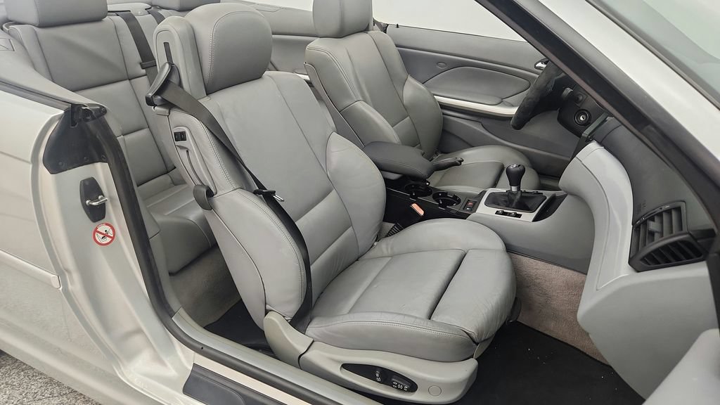 Used 2002 BMW M3 Convertible RWD image 18