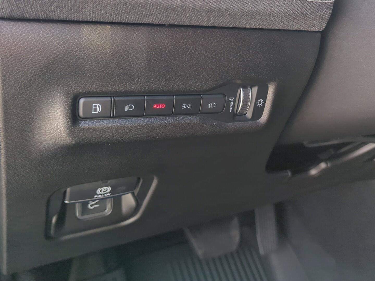 New 2026 Jeep Cherokee Laredo AWD/4WD image 16