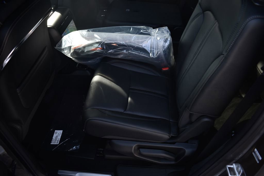 New 2026 Jeep Grand Wagoneer Summit w/ Premium Group III AWD/4WD image 31