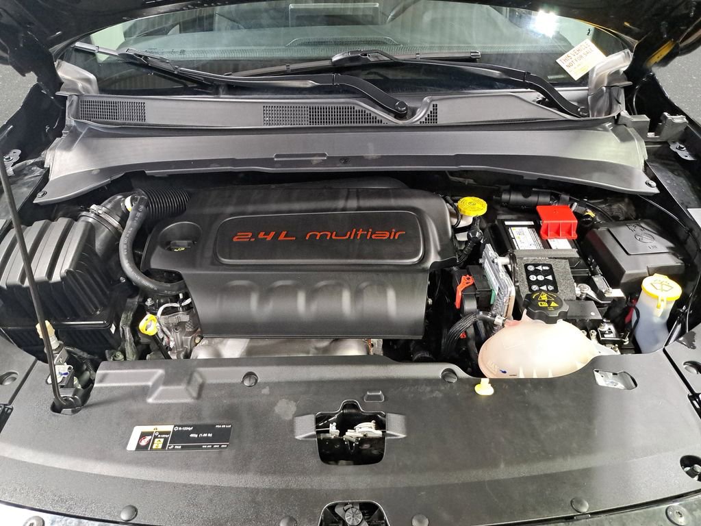 Certified 2022 Jeep Compass Limited AWD/4WD image 28