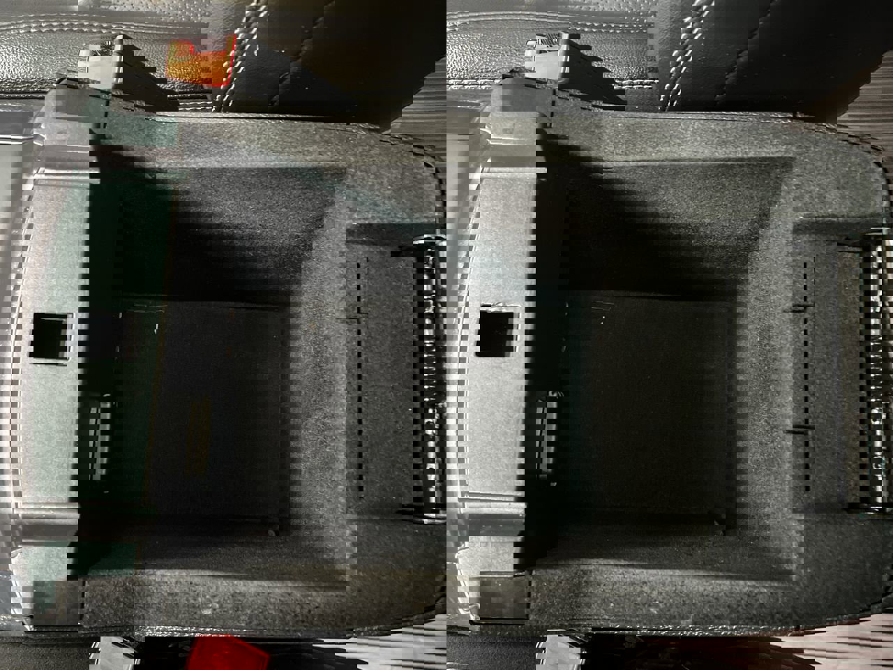 Used 2016 Ford Explorer Limited AWD/4WD image 19