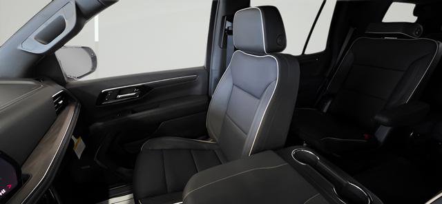 New 2026 Chevrolet Tahoe Premier w/ Sun And Tow Package AWD/4WD image 23