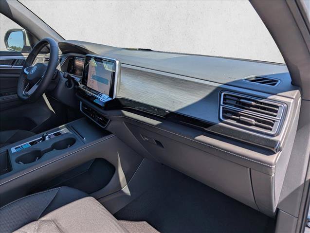 New 2026 Volkswagen Atlas Cross Sport SE FWD image 26