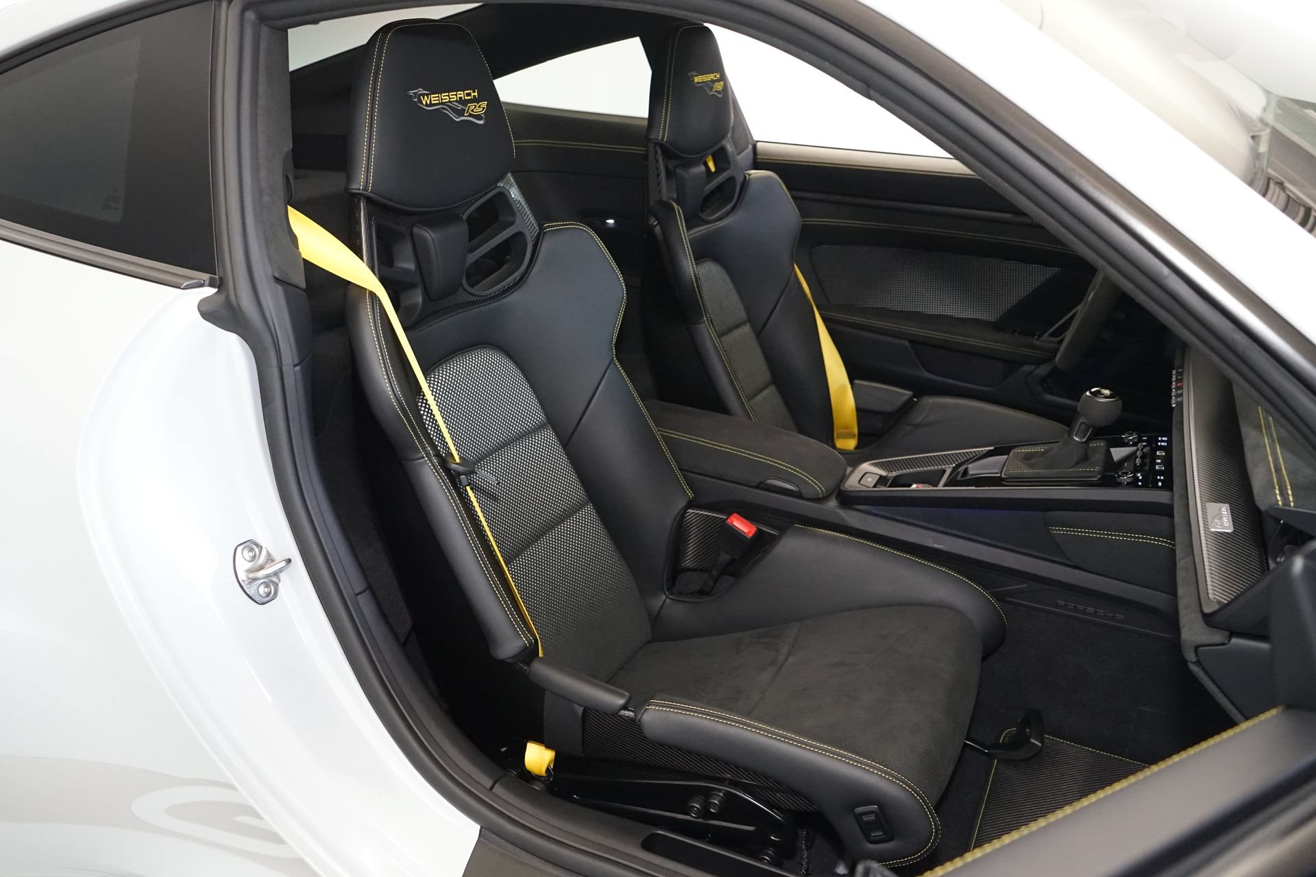 Used 2024 Porsche 911 GT3 RS RWD image 16