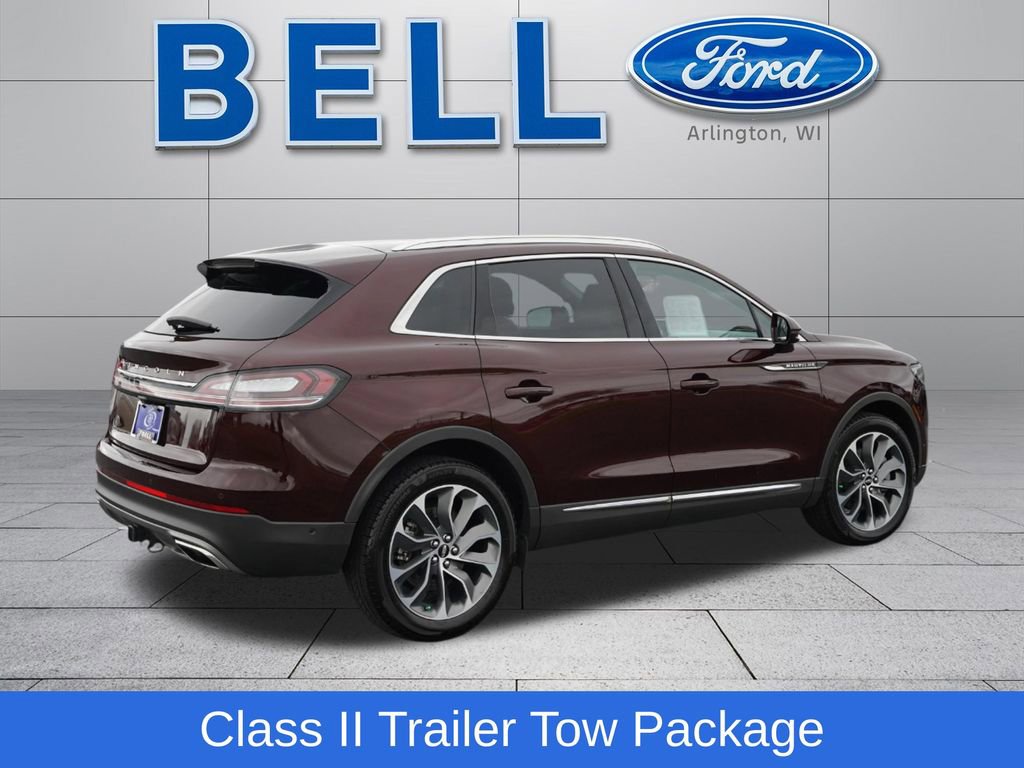 Used 2022 Lincoln Nautilus Reserve AWD/4WD image 3