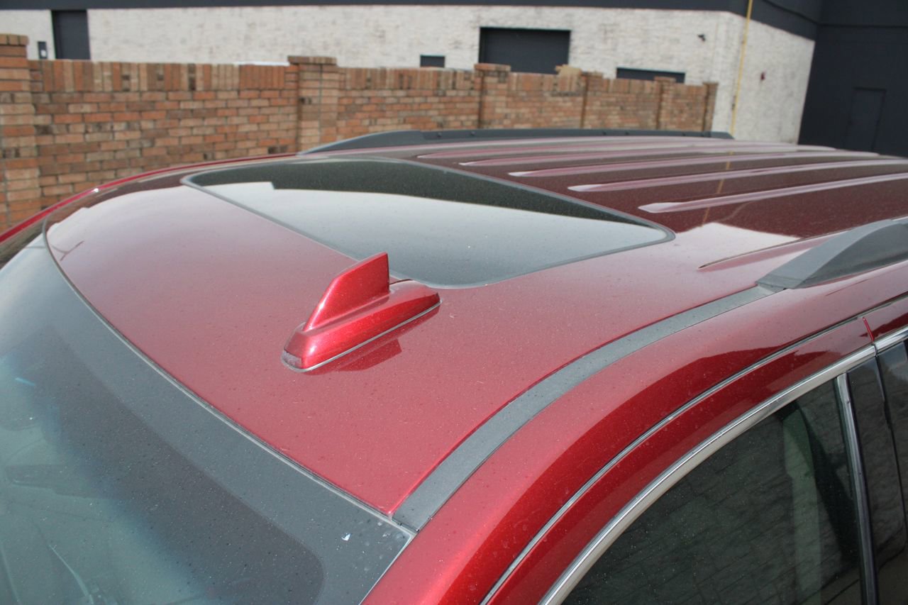 Used 2019 GMC Yukon SLT w/ Premium Edition image 4