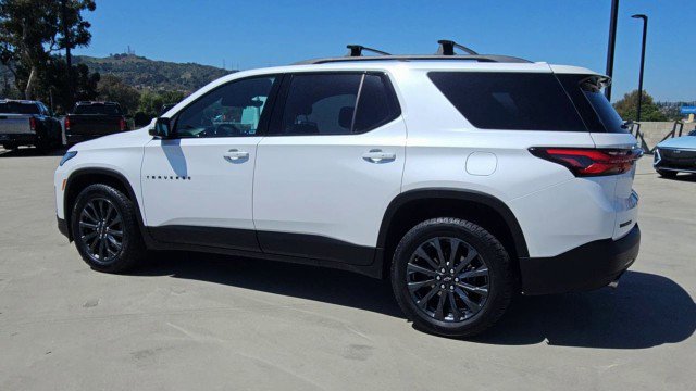 Used 2023 Chevrolet Traverse RS w/ LPO, Floor Liner Package FWD image 6