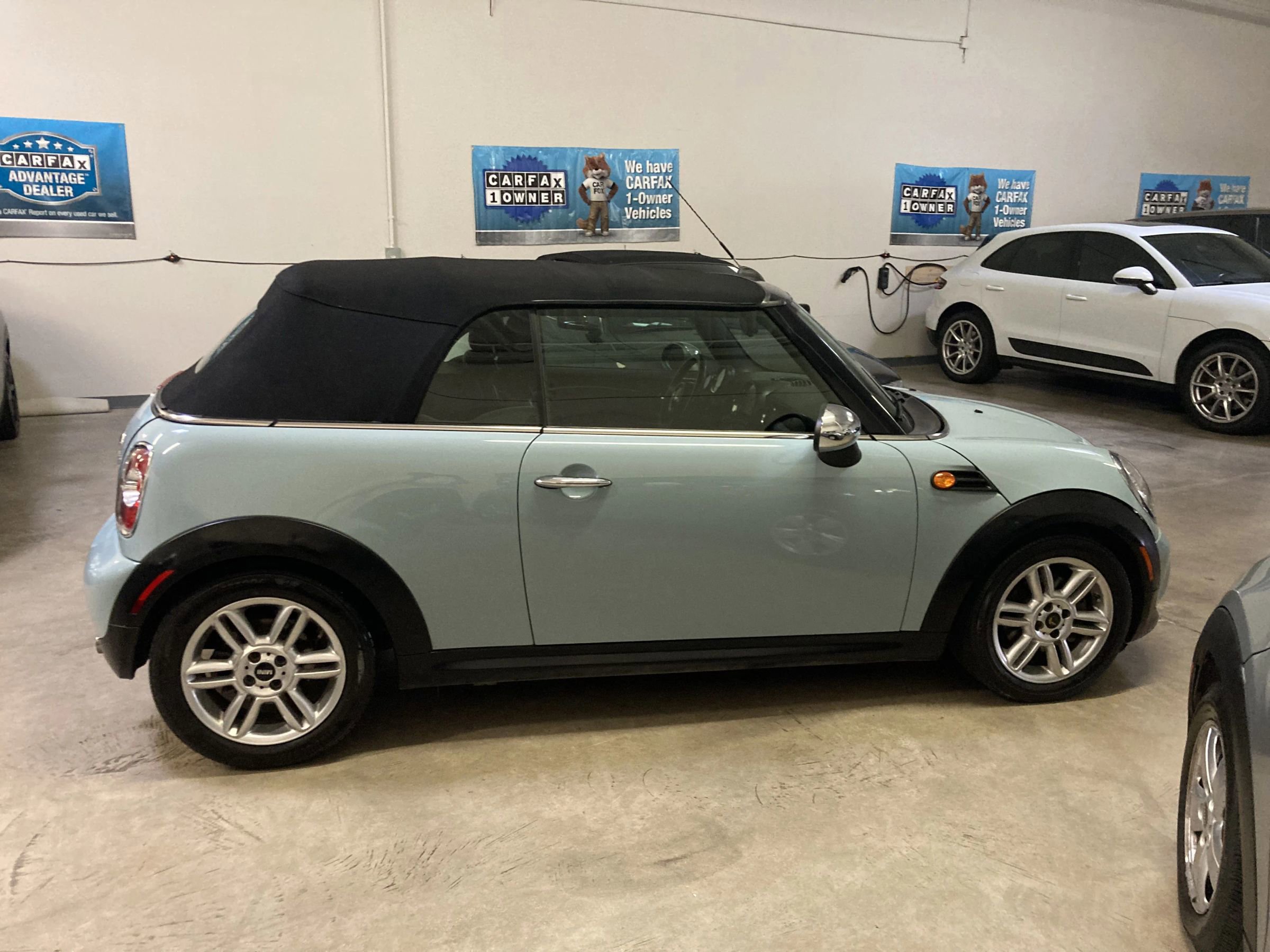 Used 2014 MINI Cooper Convertible FWD image 8