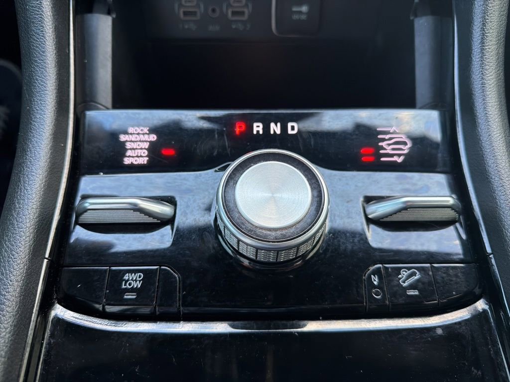 Used 2023 Jeep Grand Cherokee L Overland w/ Rear Seat Video Group I image 19