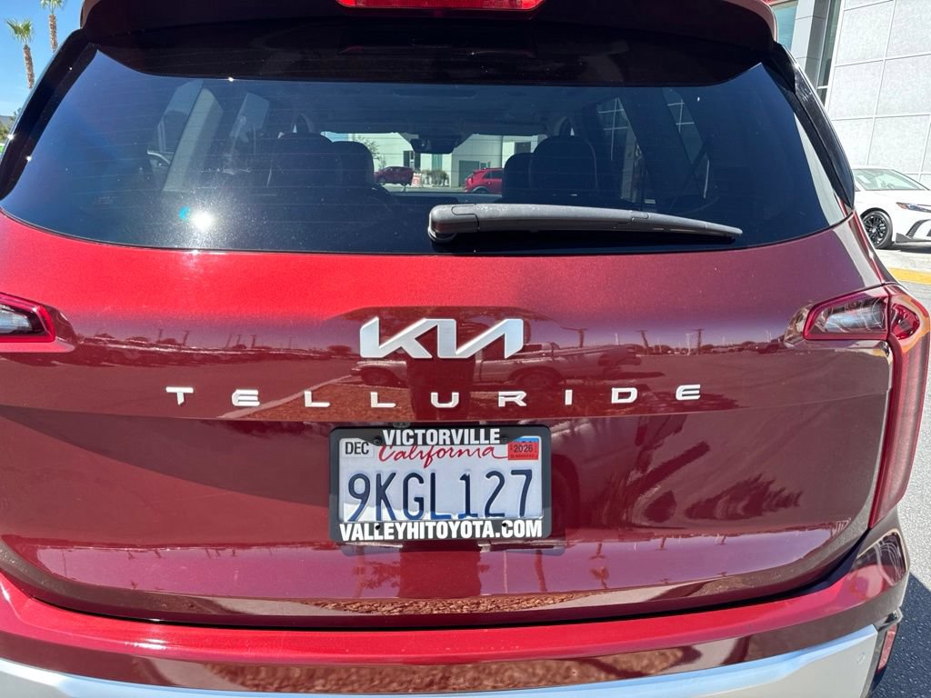 Used 2024 Kia Telluride S w/ S Sunroof Package FWD image 8