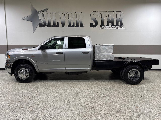 Used 2022 RAM 3500 Tradesman w/ Chrome Appearance Group image 11