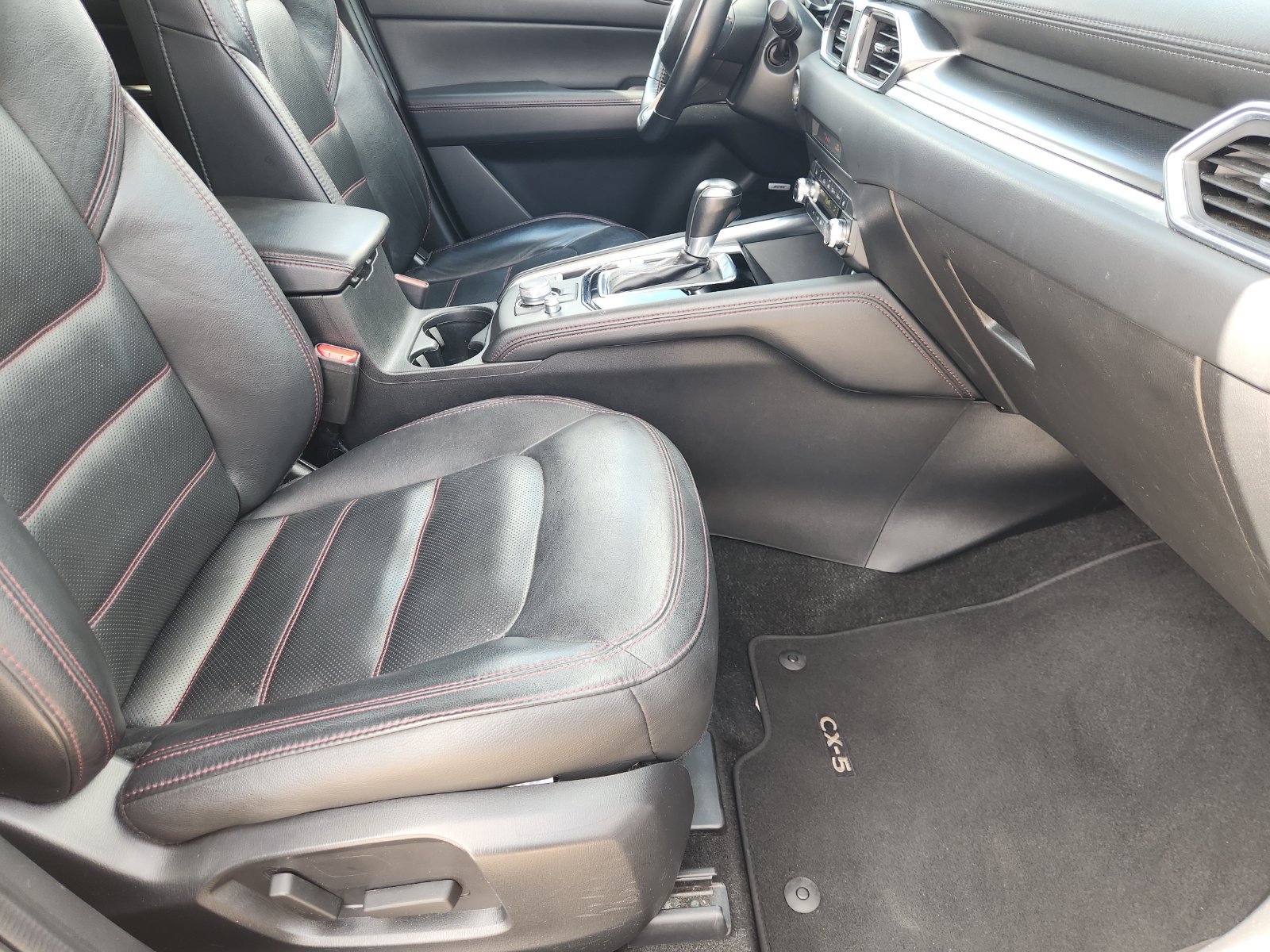 Used 2024 MAZDA CX-5 Carbon Edition AWD/4WD image 16