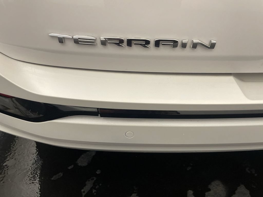 Used 2024 GMC Terrain Denali w/ Denali Premium Package AWD/4WD image 26