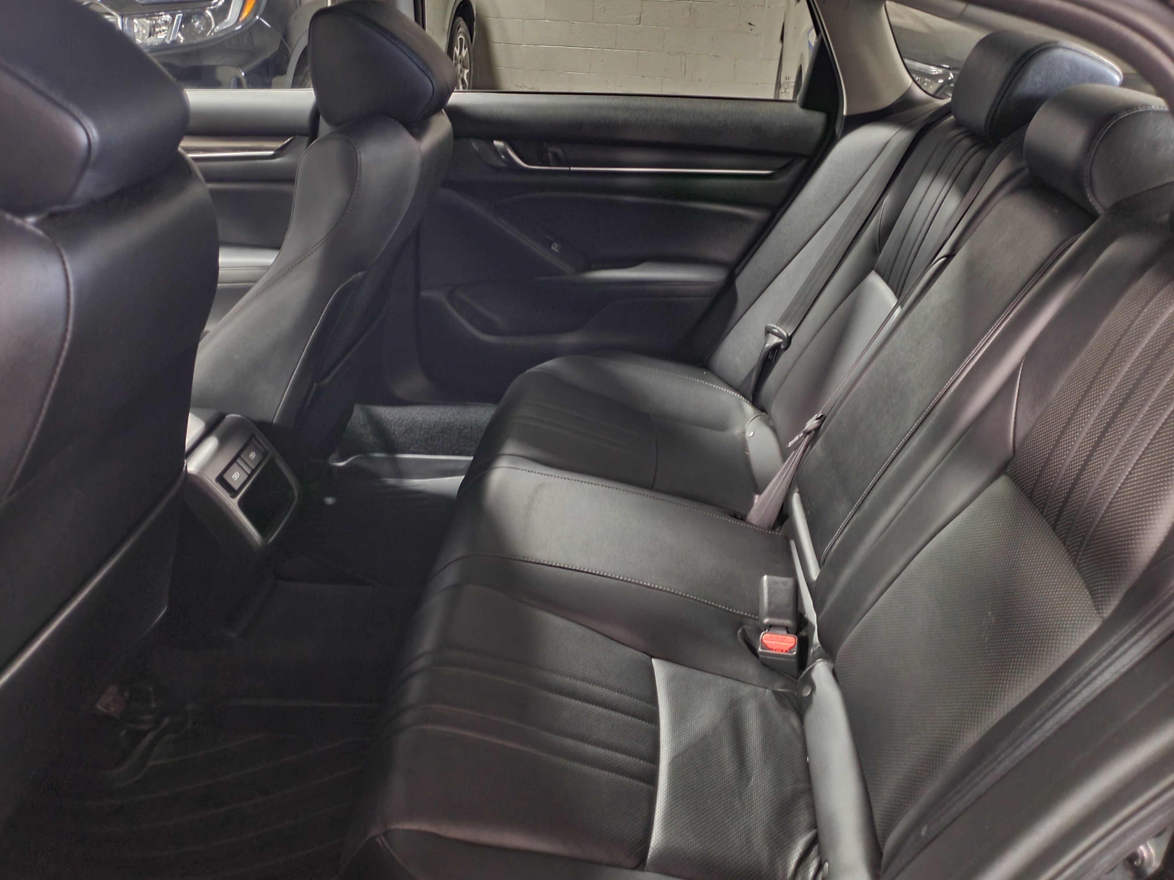 Used 2021 Honda Accord Sport Special Edition image 11