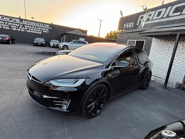 Used 2020 Tesla Model X Long Range image 17