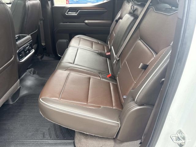 Used 2025 GMC Sierra 1500 Denali w/ Denali Reserve Package AWD/4WD image 17