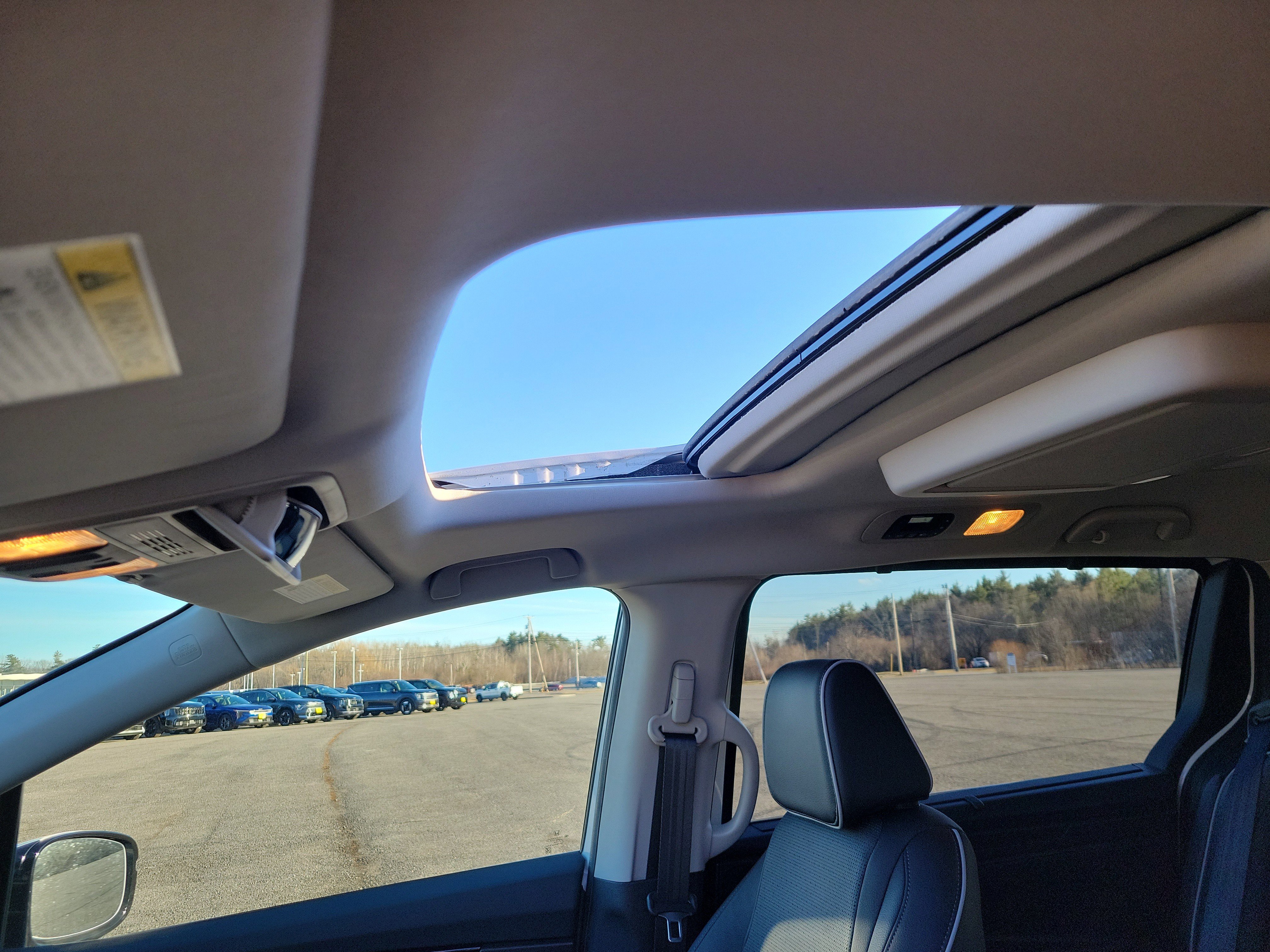 Used 2025 Honda Odyssey Elite image 29