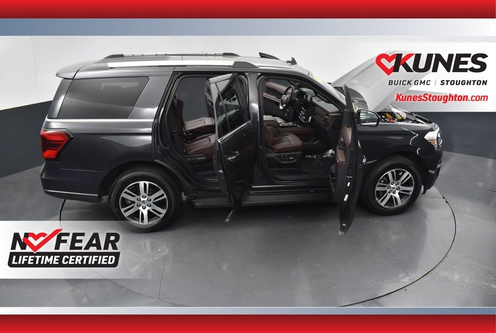 Used 2024 Ford Expedition Limited image 47