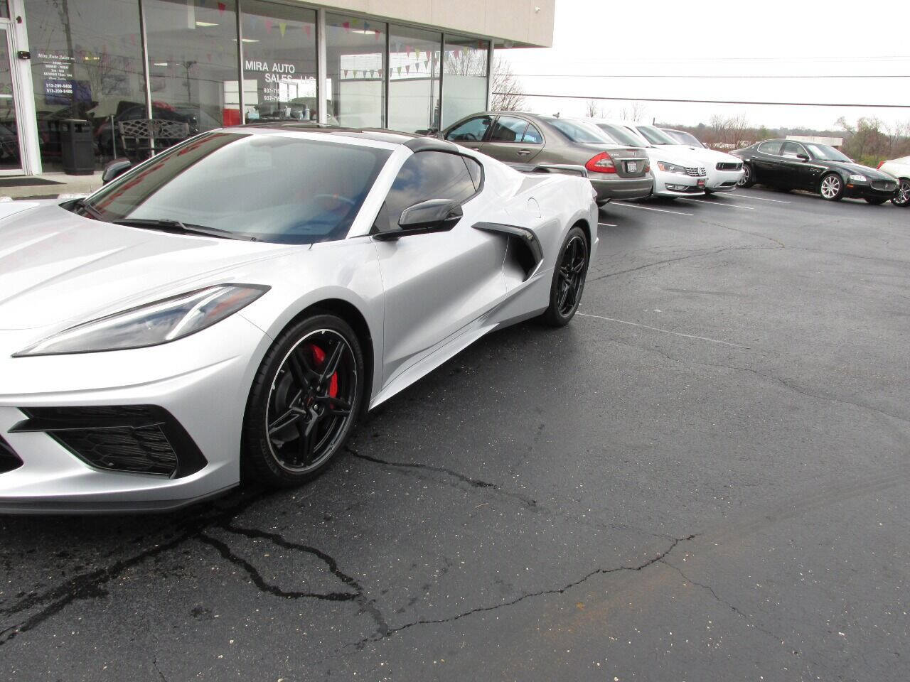 Used 2020 Chevrolet Corvette Stingray Coupe w/ Z51 Performance Package RWD image 40