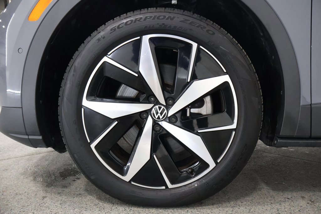 Used 2023 Volkswagen ID.4 Pro S image 5