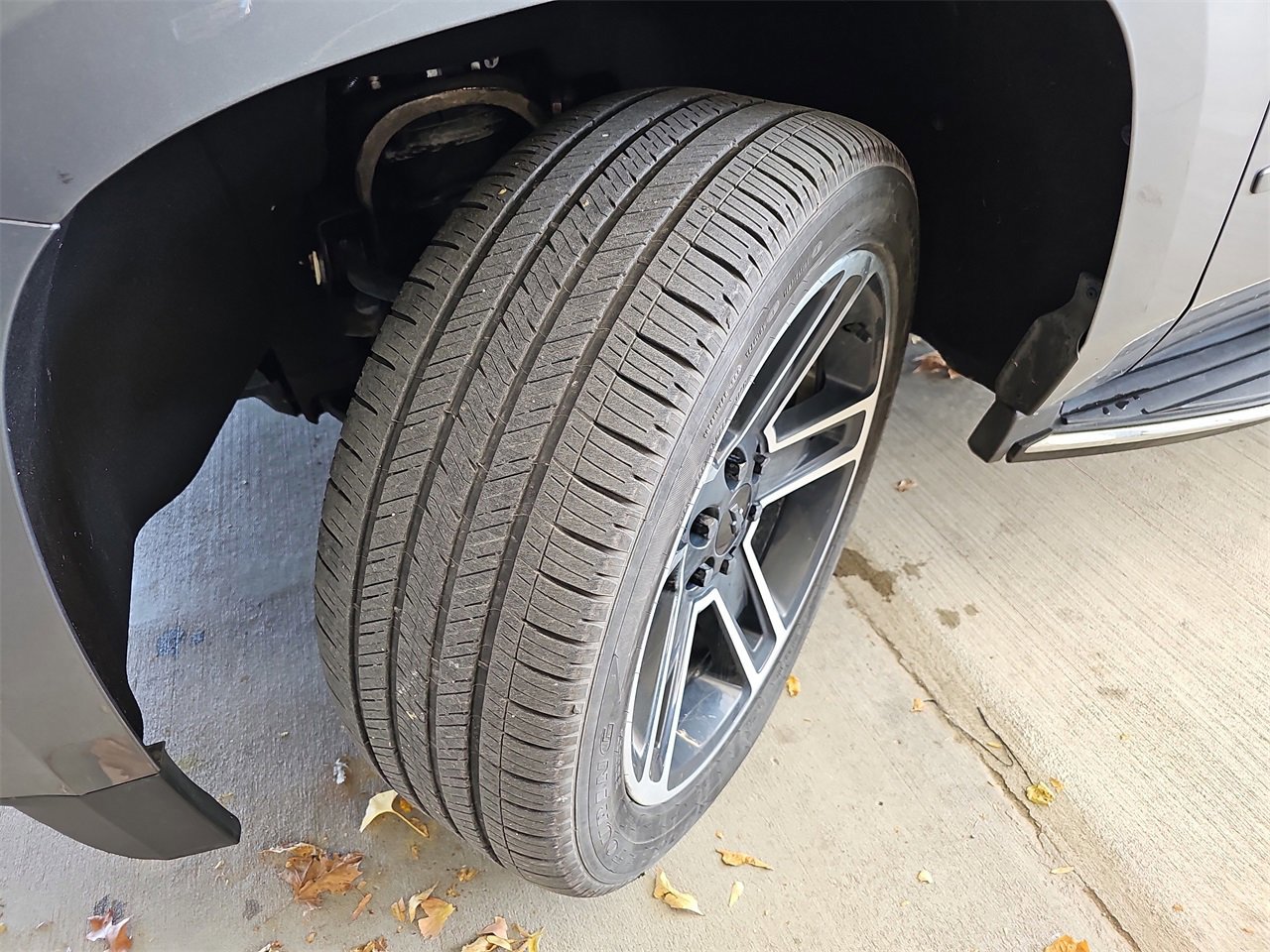 Used 2020 Chevrolet Tahoe Premier image 35