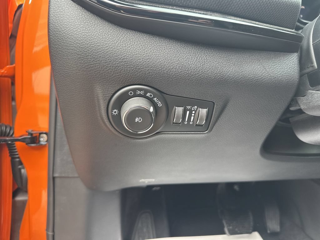 New 2026 Jeep Compass Latitude AWD/4WD image 61