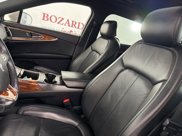 Used 2018 Lincoln MKX Reserve w/ Driver Assistance Package image 11