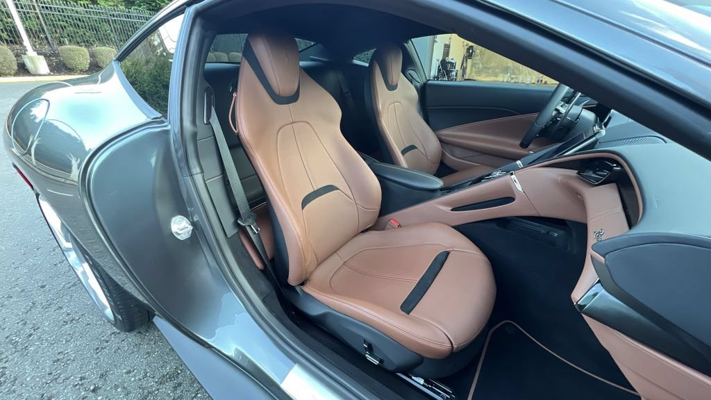 Certified 2024 Ferrari Roma RWD image 24