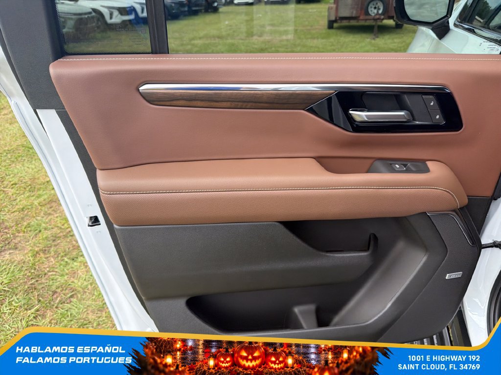 New 2026 Chevrolet Suburban High Country AWD/4WD image 24