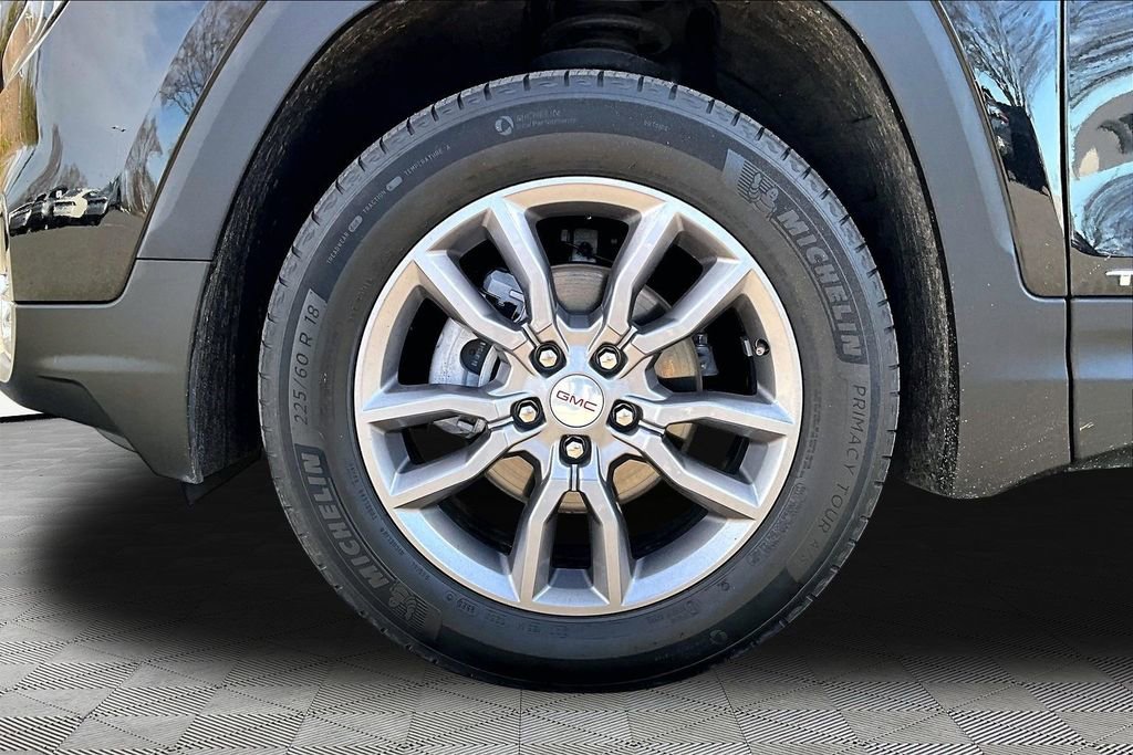 Used 2024 GMC Terrain SLT image 21