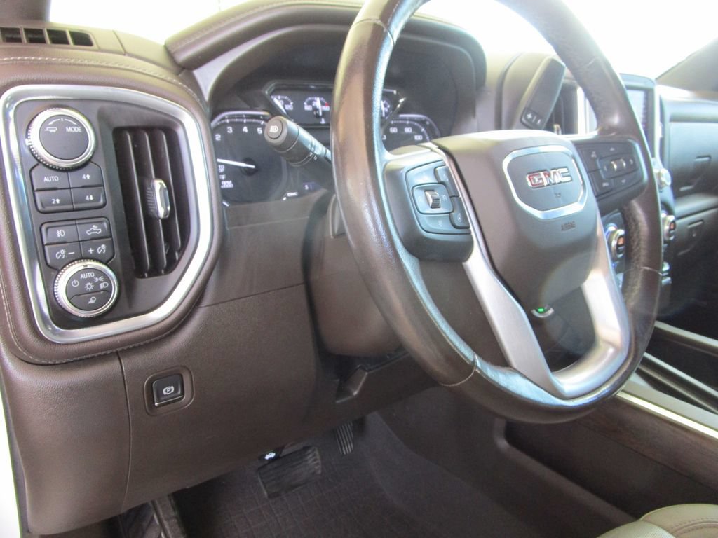 Used 2021 GMC Sierra 1500 SLT w/ SLT Convenience Package AWD/4WD image 41