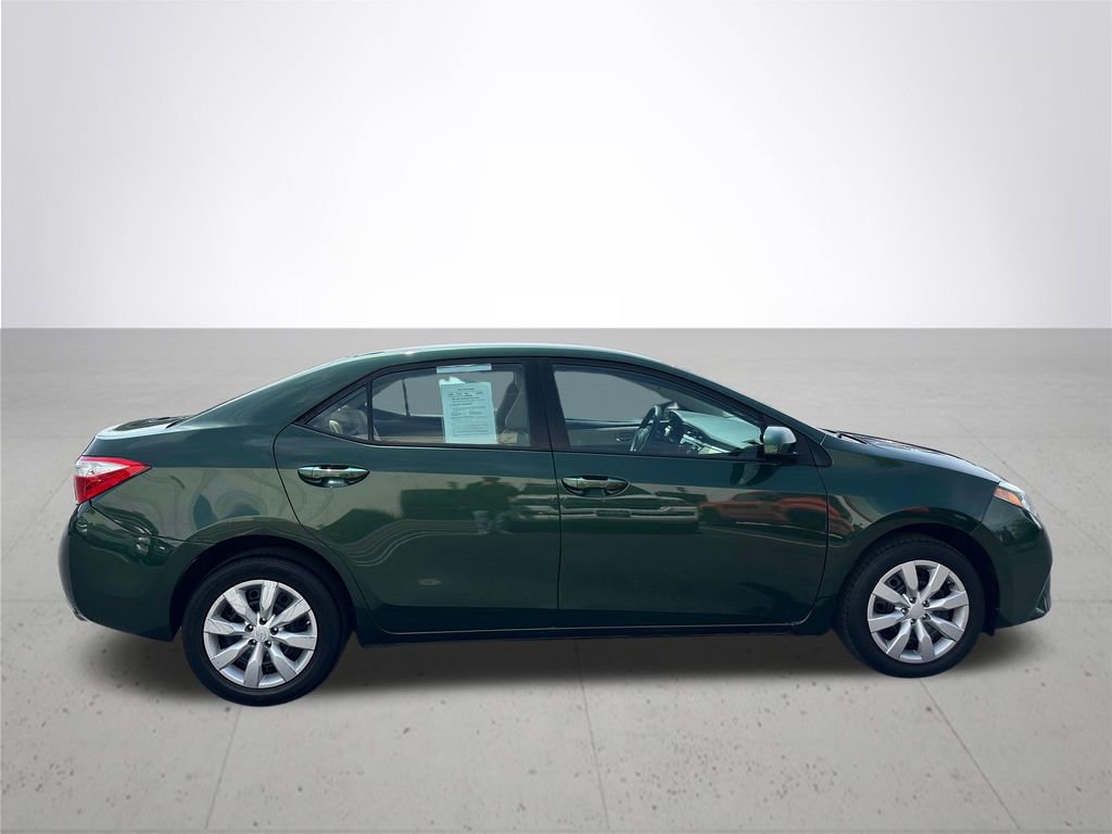 Used 2015 Toyota Corolla LE FWD image 6