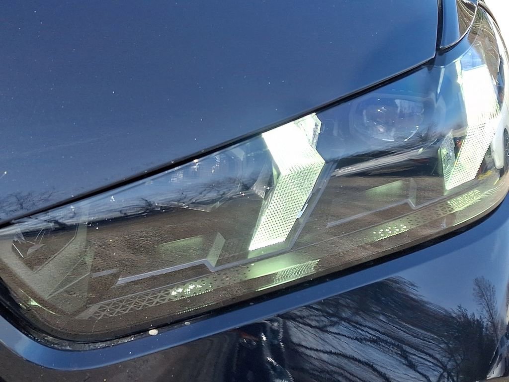 Used 2026 BMW X5 xDrive40i w/ M Sport Package image 10