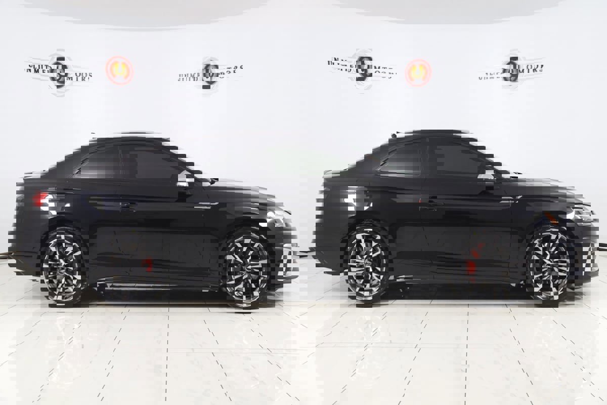 Used 2021 Audi S5 Prestige image 2