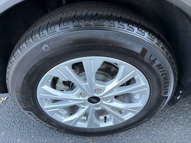 Used 2025 Ford Escape Active FWD image 17