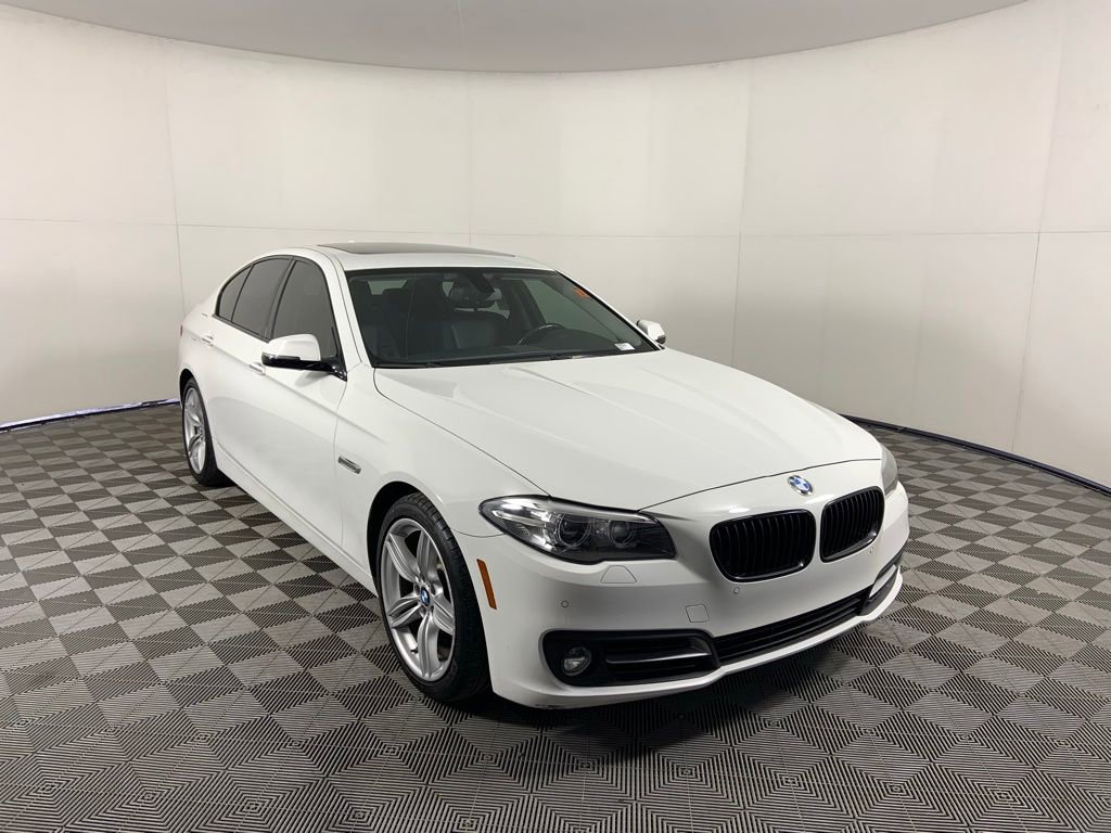 Used 2016 BMW 528i Sedan image 1
