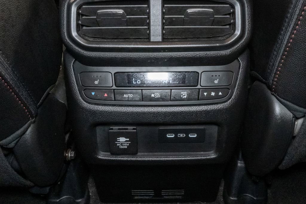Used 2025 Honda Passport Black Edition image 30