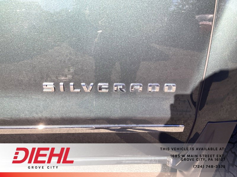 Used 2018 Chevrolet Silverado 1500 LTZ w/ LTZ Plus Package AWD/4WD image 10