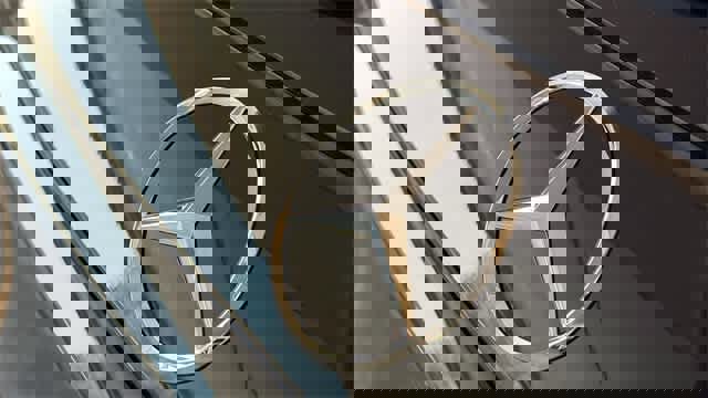 Used 2025 Mercedes-Benz GLC 300 4MATIC image 40