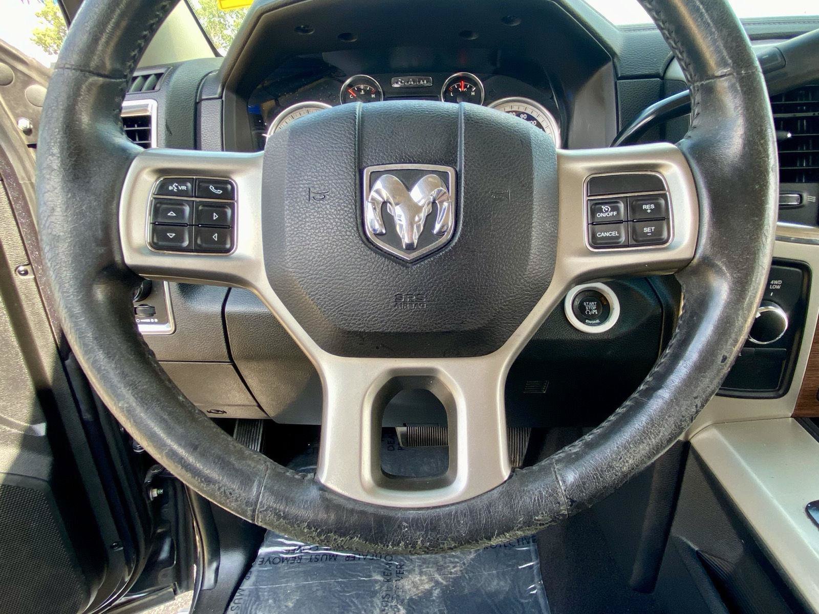 Used 2015 RAM 2500 Laramie w/ Convenience Group AWD/4WD image 10