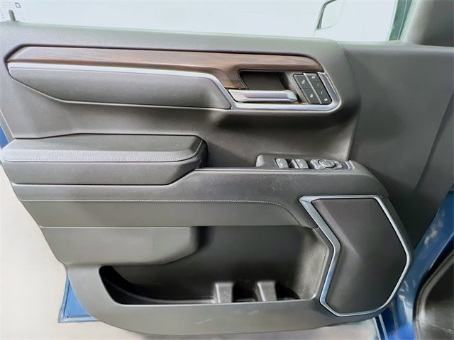 Used 2024 GMC Sierra 1500 SLT image 31