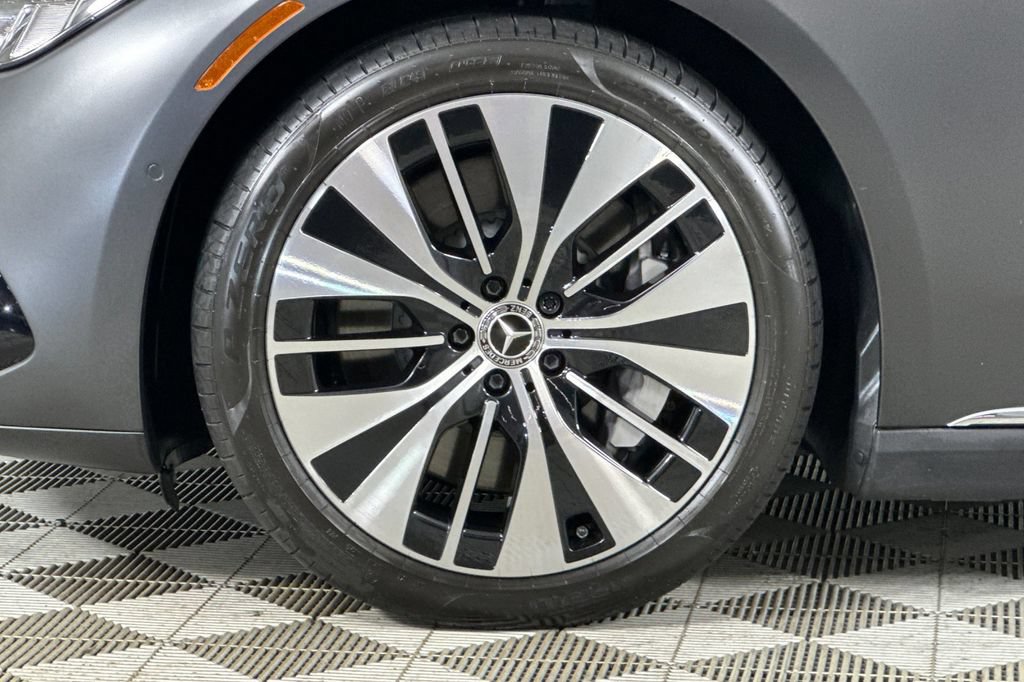 Certified 2023 Mercedes-Benz EQE 500 4MATIC Sedan image 34