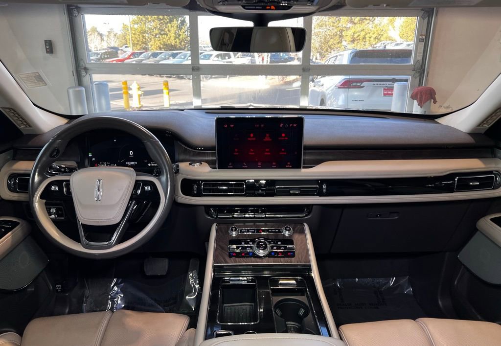 Used 2023 Lincoln Aviator Reserve w/ Equipment Group 201A image 15