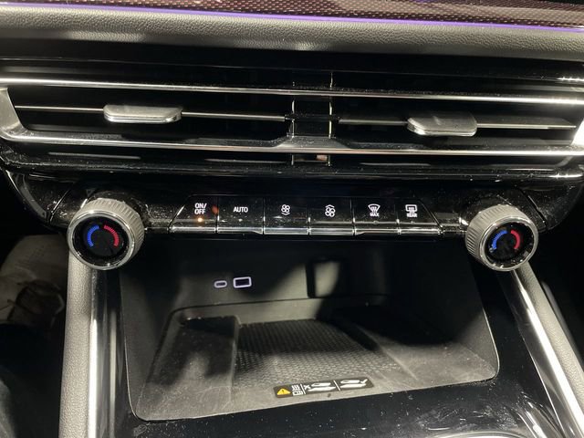 Used 2024 Chevrolet Traverse RS w/ LPO, Floor Liner Package image 11